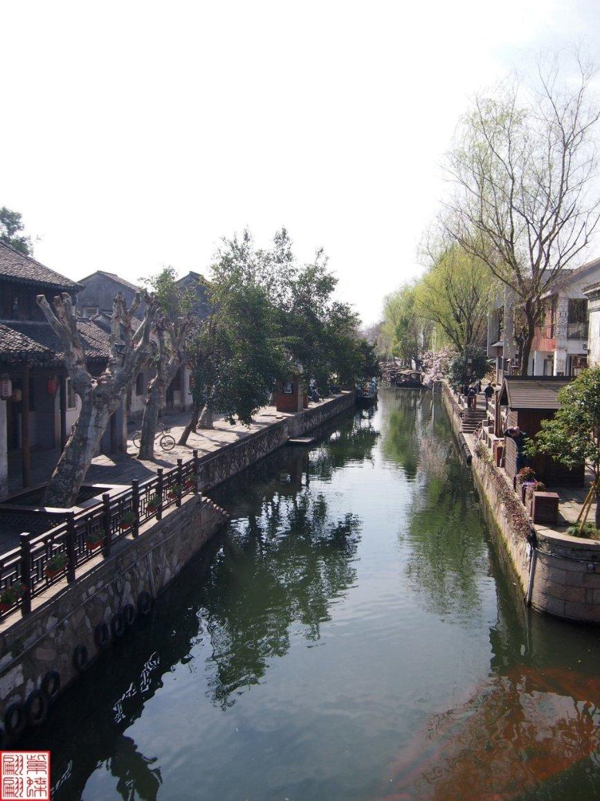 机智问答网页-聪明绝顶解疑答疑有哪些能让护发产品事半功倍的头发护理方法?